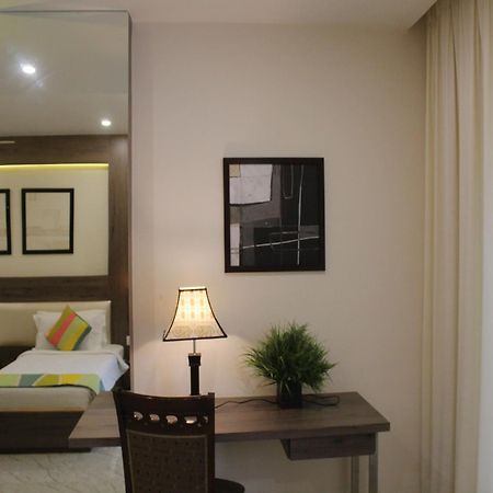 Seven Sky Clarks Exotica Hotell Bhuj Exteriör bild